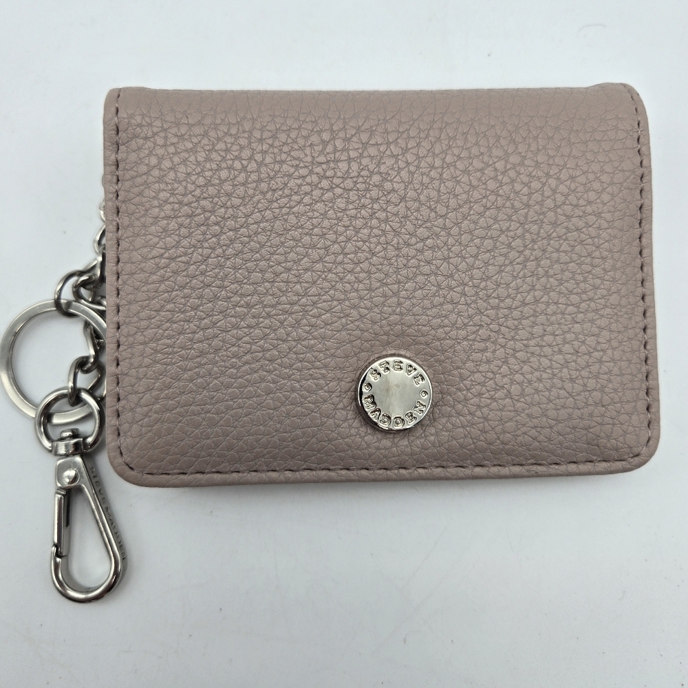 New With Tags Steve Madden Pink Wallet